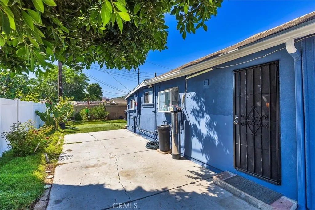 13680 Estelle Street, Corona, California 92879 home-pic-19